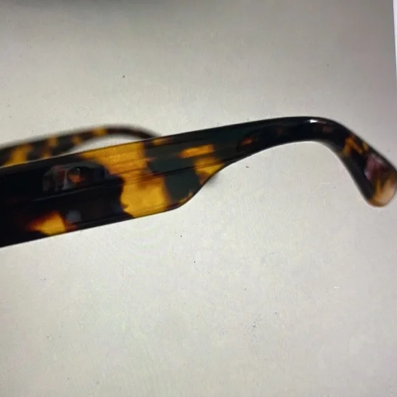 Columbia subclass & case tortoiseshell prescription - Picture 4 of 12